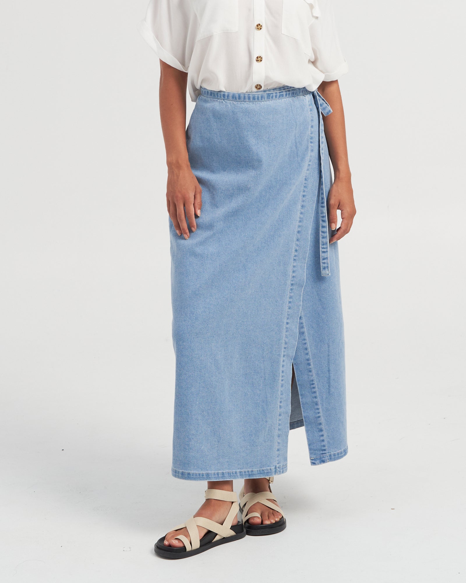 VMZINNIA DENIM MIDI SKIRT